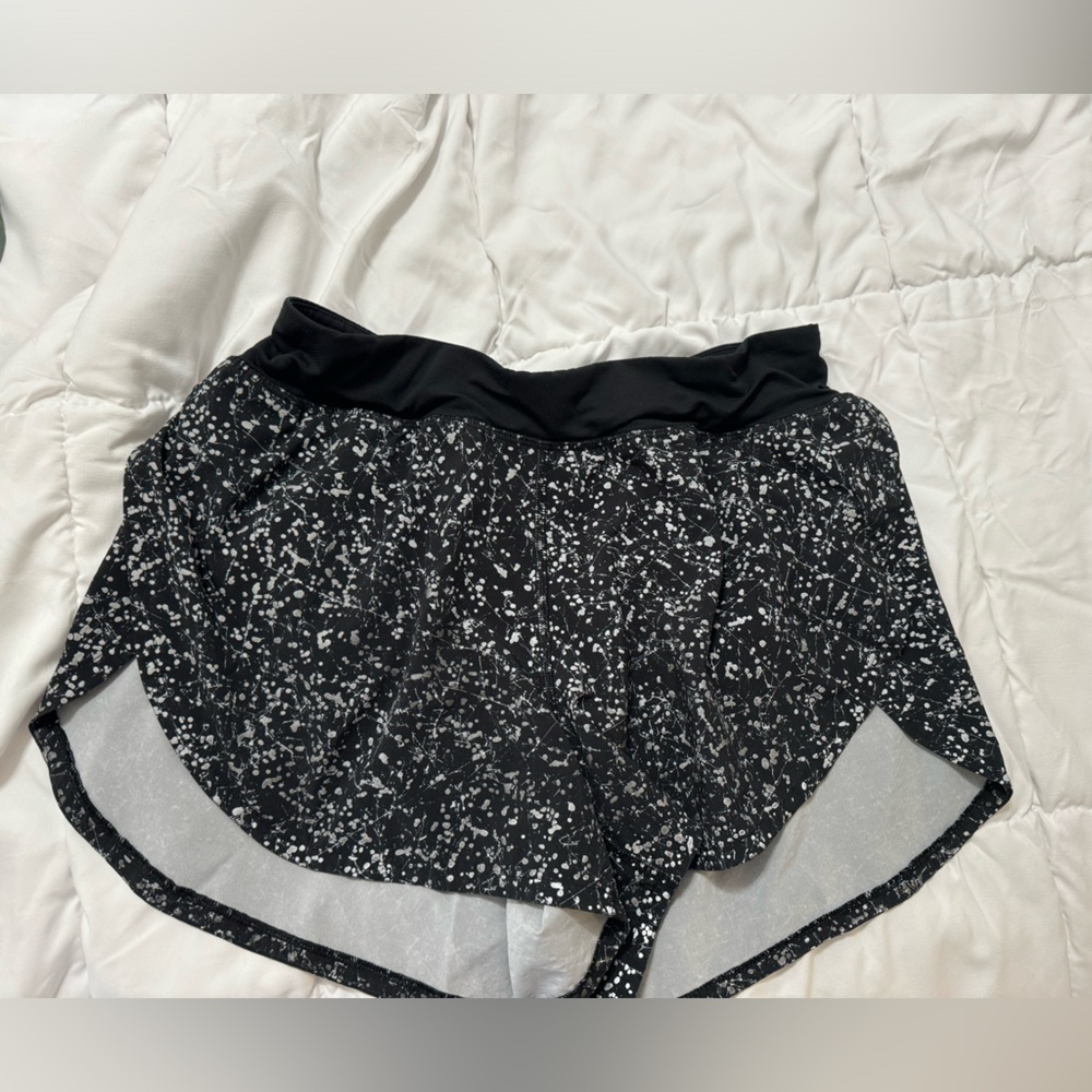Lululemon Fast and Free Limited Edition Reflective Shorts
